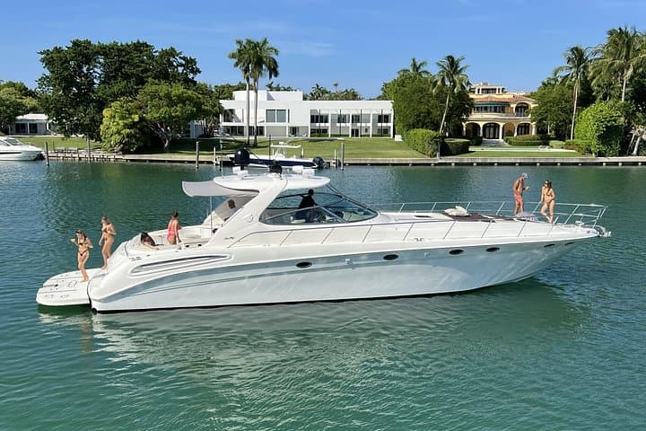 Miami Biscayne Bay Yacht Rental: Big Sundancer 54' Sea Ray Day Charter photo 1