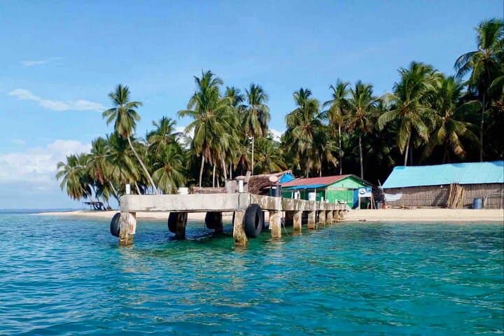 San Blas 2-Day Private Cabin Escape: Isla Asserya, Natural Pools & Island Tour photo 3