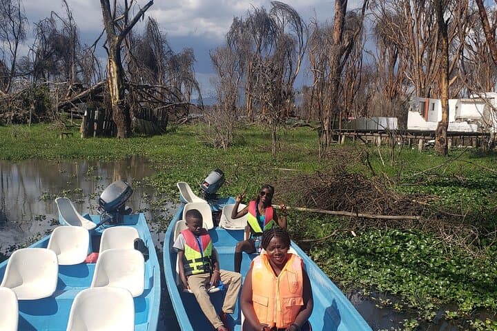 Hells Gate & Lake Naivasha Day Trip — Bike the Gorge and Boat with Hippos photo 5