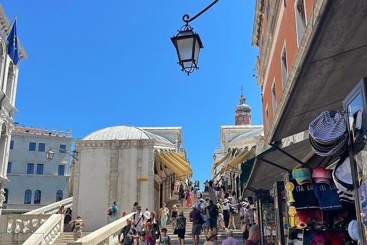 Venice Animal Quest: Rialto walking game for kids and families photo 2