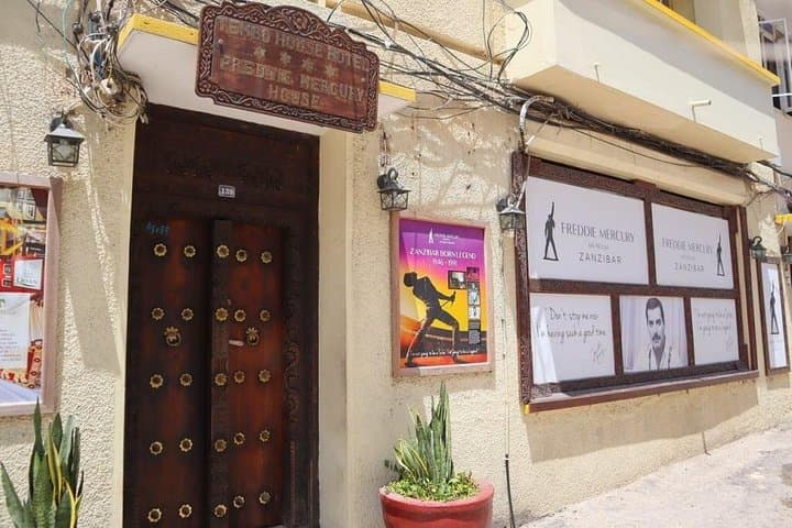 Prison Island & Stone Town Day Tour — Tortoises, Ruins and Zanzibar Heritage photo 2
