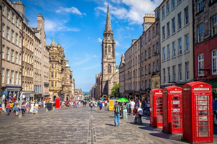 Royal Mile Old Town Walking Tour — Historic Edinburgh in 90 Minutes photo 1