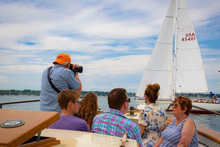 Morning Mimosa Cruise in Newport Harbor: A Refreshing Coastal Adventure photo 4