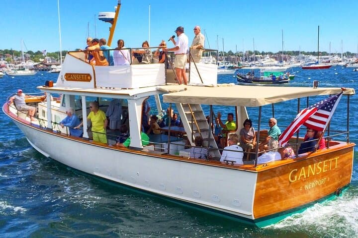 Morning Mimosa Cruise in Newport Harbor: A Refreshing Coastal Adventure photo 3