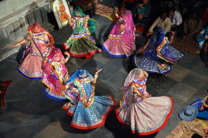 Rajasthan Immersion: 15-Day Luxury Overland Tour from Delhi to Udaipur photo 3