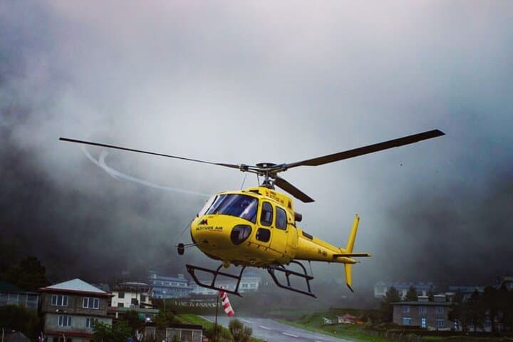 Everest Scenic Helicopter Flight with Multiple Landings from Kathmandu photo 3