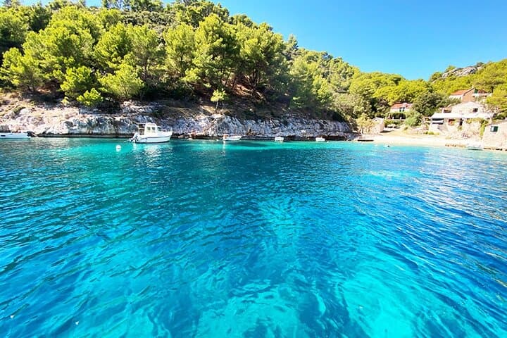 Blue Lagoon Snorkel from Trogir: Private Speedboat Swim to Drvenik Veli photo 4