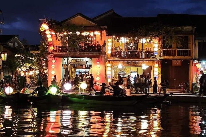 Marble Mountain & Hoi An Walking Tour: Sampan Lantern Ride and Night Market photo 3