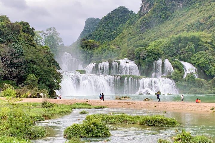 3-Day Private Tour to Ban Gioc Waterfall, Ba Be Lake & Pac Bo from Hanoi photo 1
