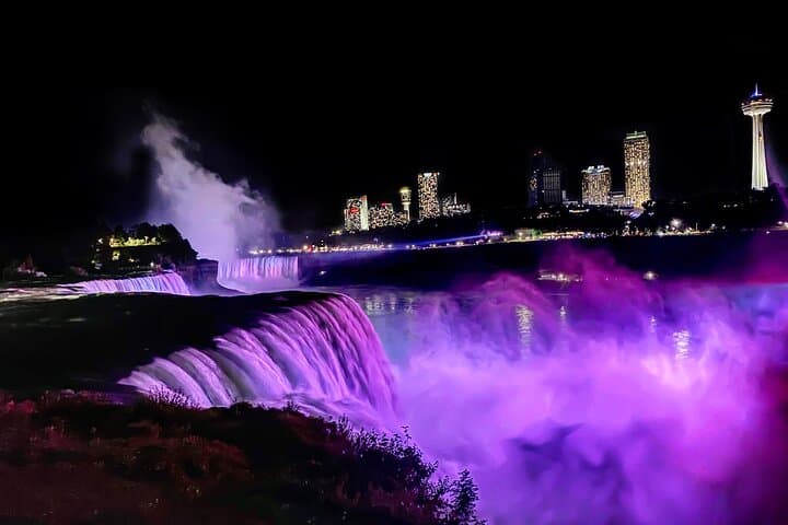 Mobsters and Mayhem: Night Illumination & Crime History Tour at Niagara Falls