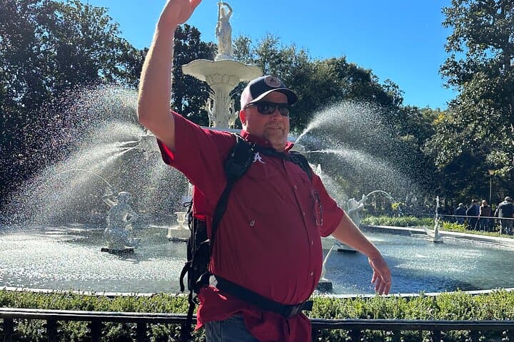Savannah Shenanigans: Interactive City Scavenger Hunt in Historic Savannah photo 2