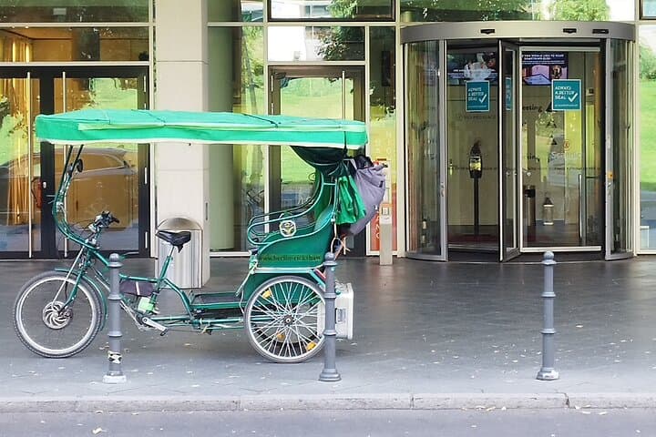 Explore Berlin by Rickshaw: Private Shopping, Culinary & History Tour