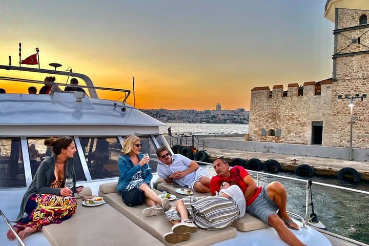 Bosphorus Sunset Yacht Cruise — Evening Istanbul Boat Tour with Snacks & Live Guide photo 1