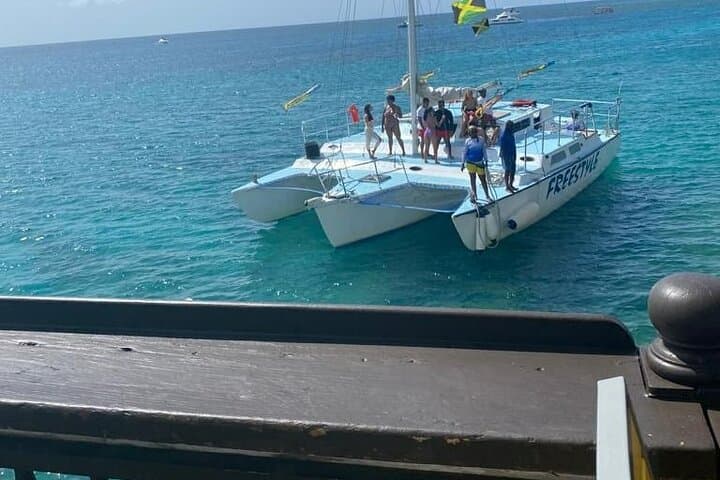 Negril Glass-Bottom Boat: Private Reef Cruise to Booby Cay photo 5