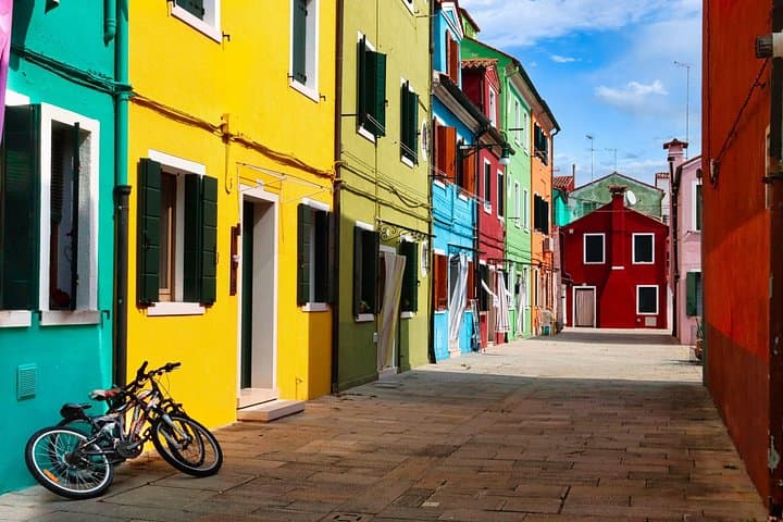 Venice Islands Boat Tour — Murano Glass, Burano Color & Torcello Mosaics photo 4