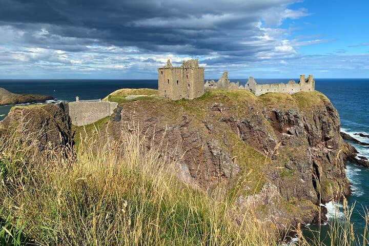 Private Balmoral, Glamis & Dunnottar Castles: Full-Day Private Tour from Aberdeen photo 3