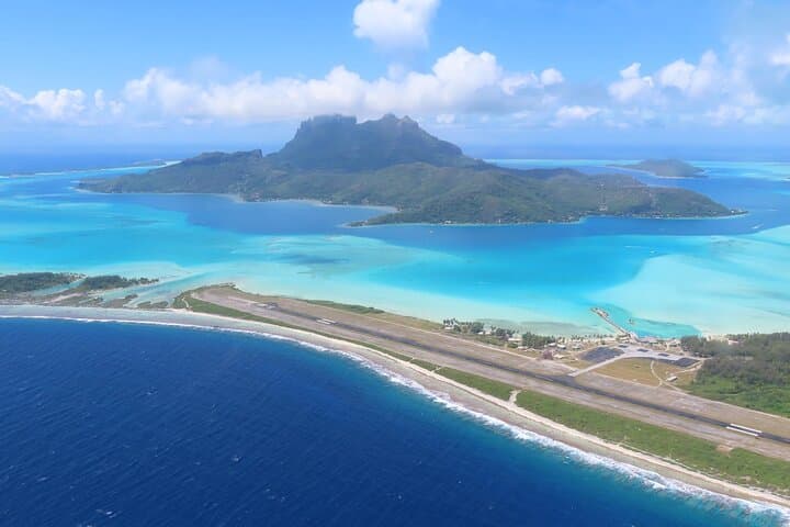 Private Scenic Flight Over Bora Bora and Tupai — 45-Minute Aerial Tour photo 2