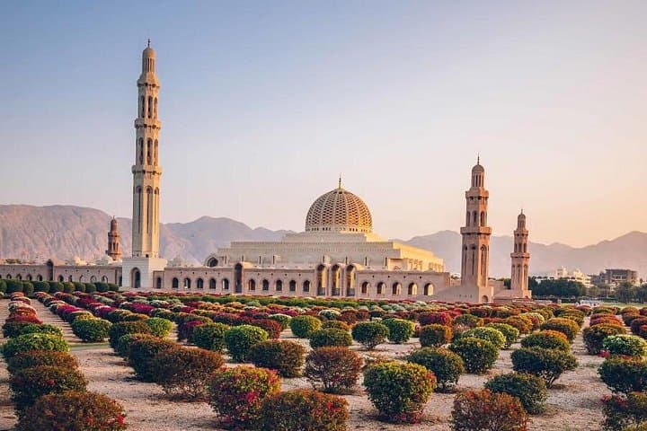Half-Day Muscat City Tour: Grand Mosque, Mutrah Corniche & Bait Al Zubair photo 1
