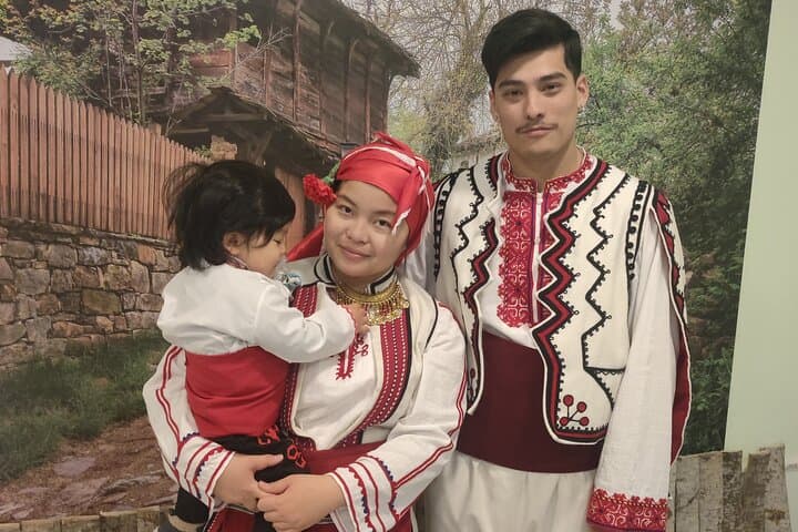 Sofia Traditional Bulgarian Costume Photo Experience photo 5