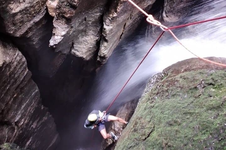 Mayai Jee Caverns Canyoning: 70m Waterfall Descent & Cave Exploration near Puyo photo 6