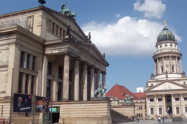 Private Walking Tour of Berlin Highlights — 4-Hour Guided Sightseeing in Mitte photo 3
