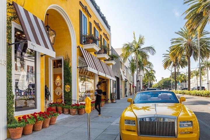 Los Angeles Half-Day Sightseeing & Celebrity Homes Combo Tour photo 3