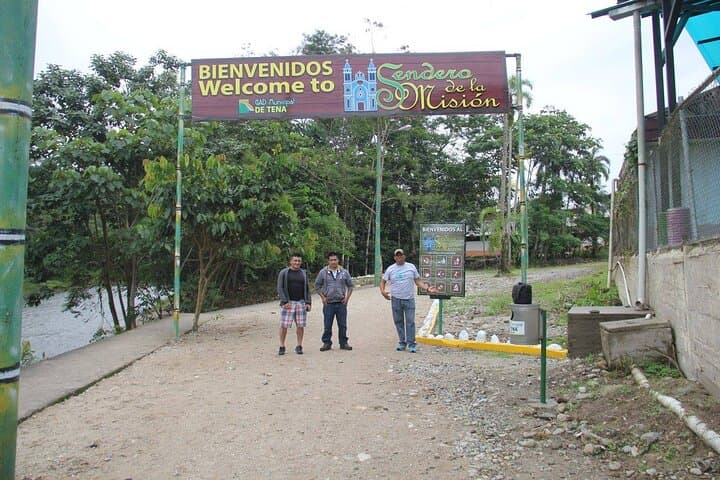 Puerto Misahuallí & Jumandy Caves Day Tour from Puyo or Baños photo 4