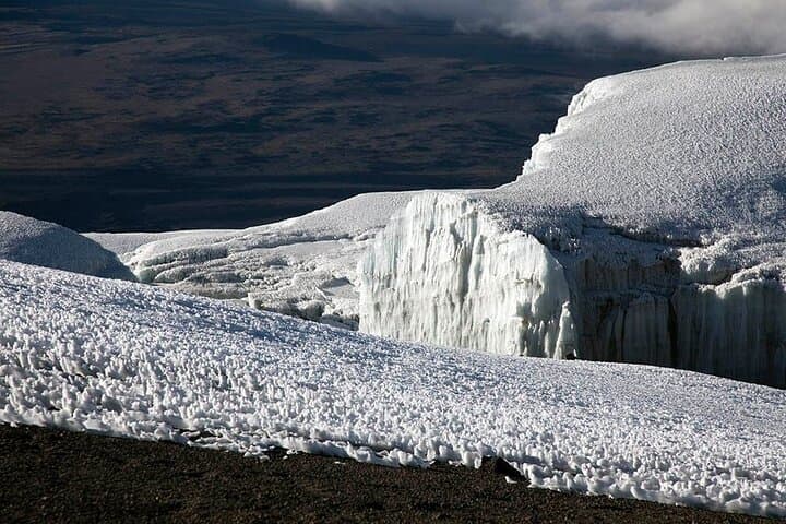 7-Day Machame Route Kilimanjaro Climb — Summit Uhuru Peak on the Classic Machame Circuit photo 3