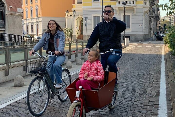 Milan Hidden Gems Bike Tour — 3-Hour Local Cycling Experience photo 3