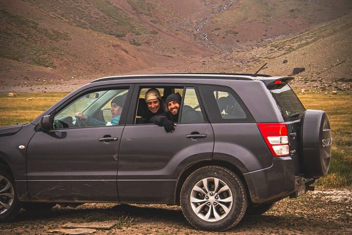 Embalse El Yeso 4x4 Tour with Semi-Private Andean Barbecue photo 3