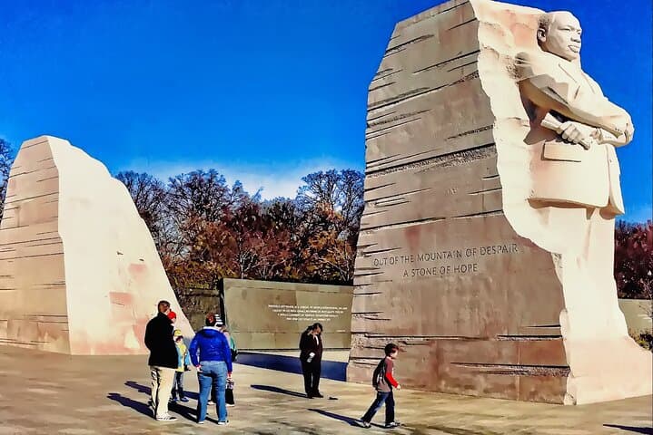 3-Hour Small-Group Memorial Tour Washington DC: National Mall Highlights
