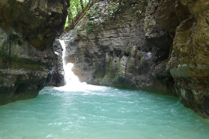 Damajagua 27 Charcos: Puerto Plata Waterfall Hike & River Slide Tour photo 4