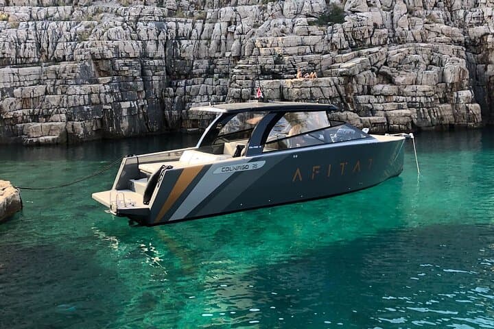 Private Luxury Boat Tour to Hvar, Brač and Vis from Makarska photo 4