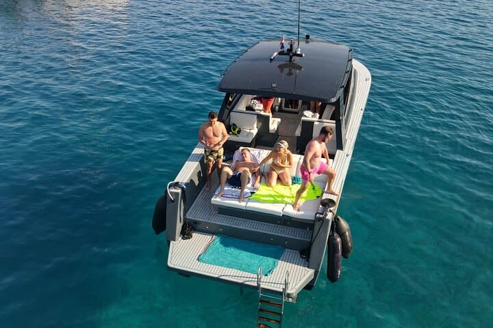 Private Luxury Boat Tour to Hvar, Brač and Vis from Makarska photo 5