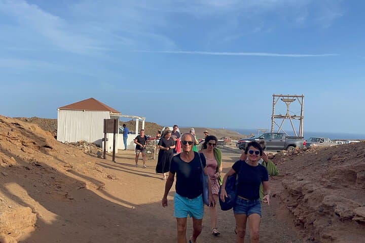 Full-Day Sal Island Tour: Buracona, Pedra de Lume & Shark Bay photo 3