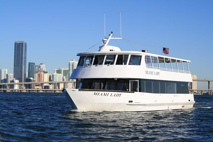 Miami Combo: Open-Top Bus Tour & Biscayne Bay Sightseeing Cruise from Bayside photo 5
