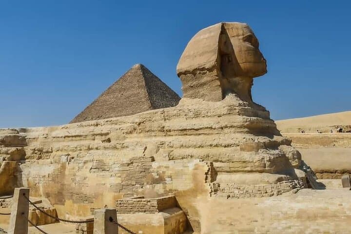 Cairo in a Day: Hurghada to the Pyramids, Sphinx & Egyptian Museum