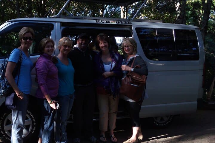 4-Day Safari: Masai Mara, Lake Nakuru & Lake Naivasha — Big Cats, Rhinos and Crescent Island photo 6