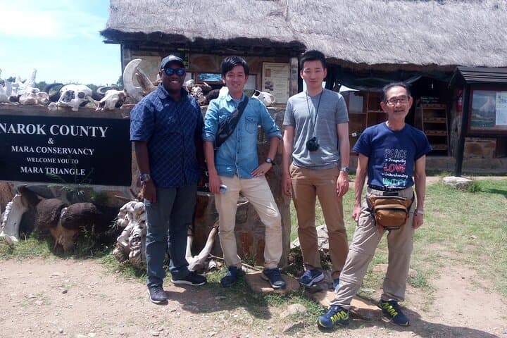 4-Day Safari: Masai Mara, Lake Nakuru & Lake Naivasha — Big Cats, Rhinos and Crescent Island photo 4