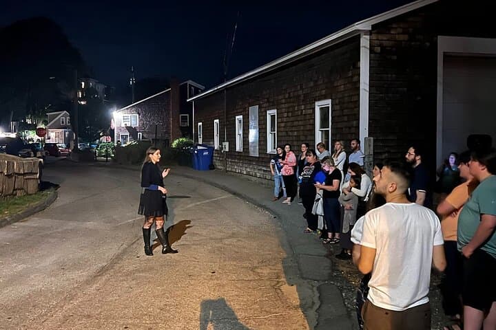 Ghosts of Christmas Past: Mystic Holiday Ghost Walk and Folklore Tour photo 5