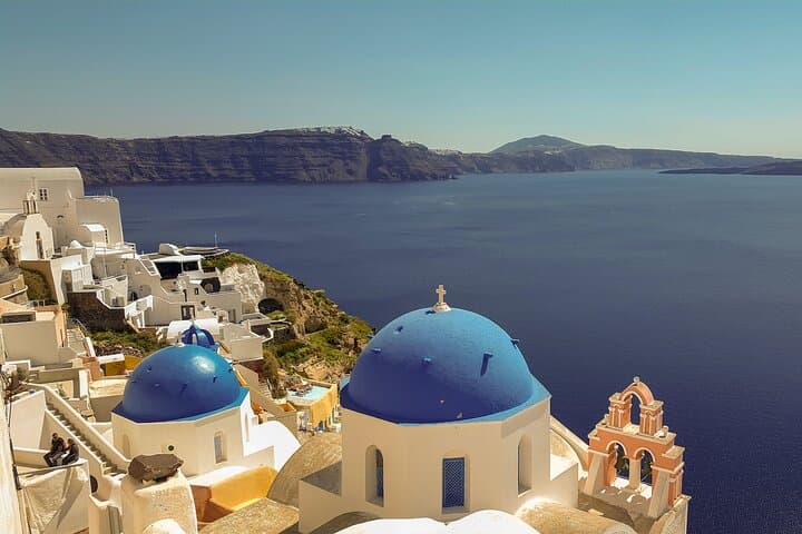 Oia Private Morning Tour: Beat the Crowds, Sunrise Views & Breakfast photo 5