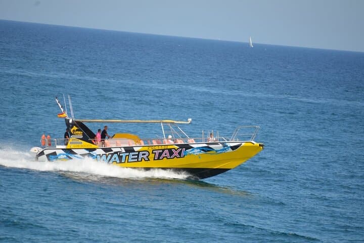Speedboat Shuttle to Lobos Island from Corralejo — Quick Half-Day Natural Escape photo 2
