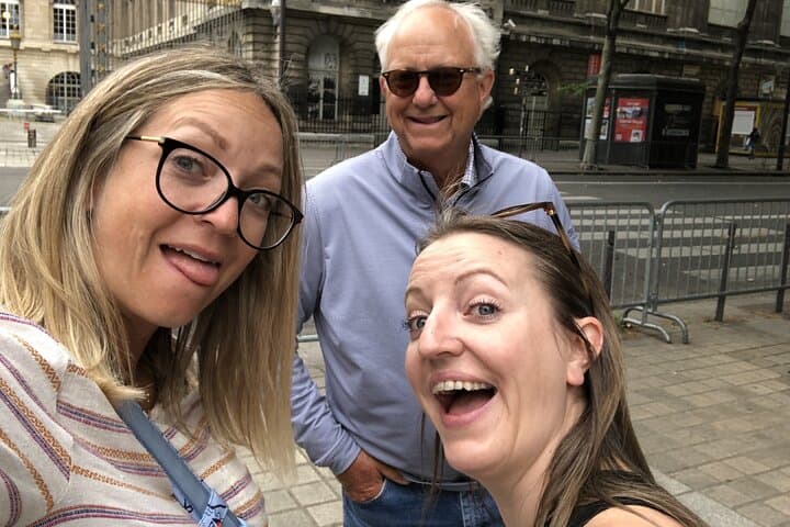 Paris WWII Occupation & Liberation Exploration Game — Self-Guided History Walk photo 6