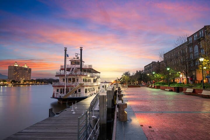 Savannah Waterfront Pirate Adventure Walking Game — Historic River Street Puzzle Tour photo 1