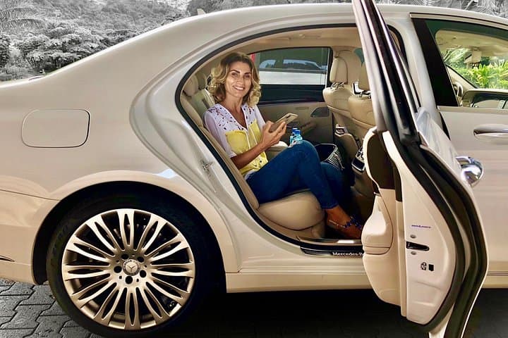 Papeete Private Airport Transfer — VIP Door-to-Door Service in Tahiti