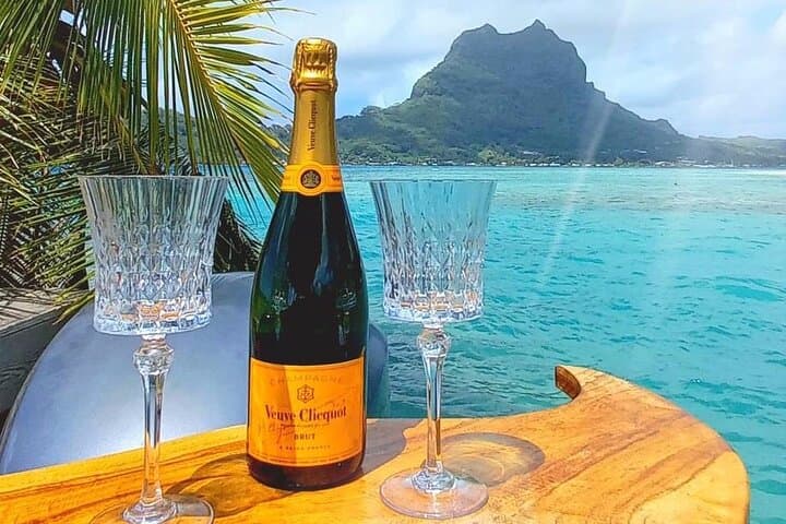 Private Half-Day Lagoon Excursion in Bora Bora — Snorkel Rays & Blacktip Sharks photo 6