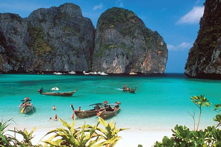 VIP Private Boat to Phi Phi Island — Full-Day Snorkel & Maya Bay Tour photo 2