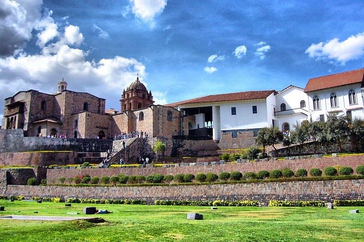 5-Day Cusco & Machu Picchu Tour: Sacred Valley, Aguas Calientes, Maras