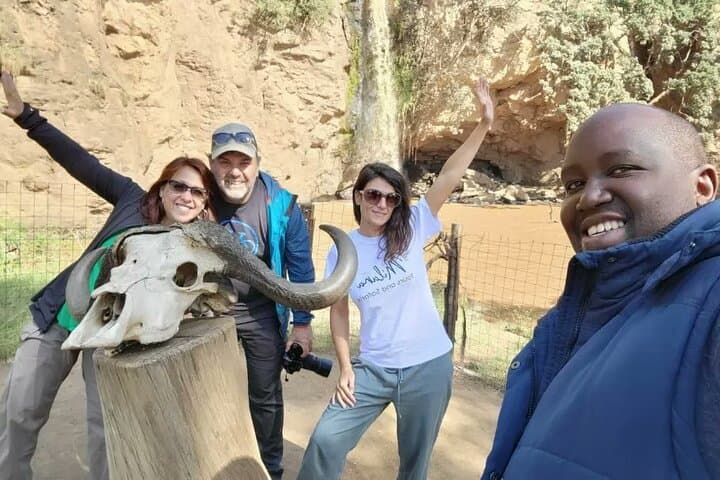 4-Day Masai Mara and Lake Nakuru Mid-Luxury Safari photo 4