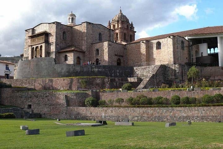 Deluxe 5-Day Cusco & Machu Picchu Package: Humantay, Vinicunca & City Tour photo 2